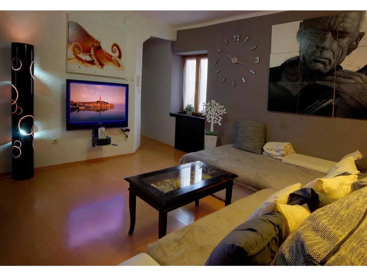 Old Town Art Apartment Rovinj 3*,  Croatie